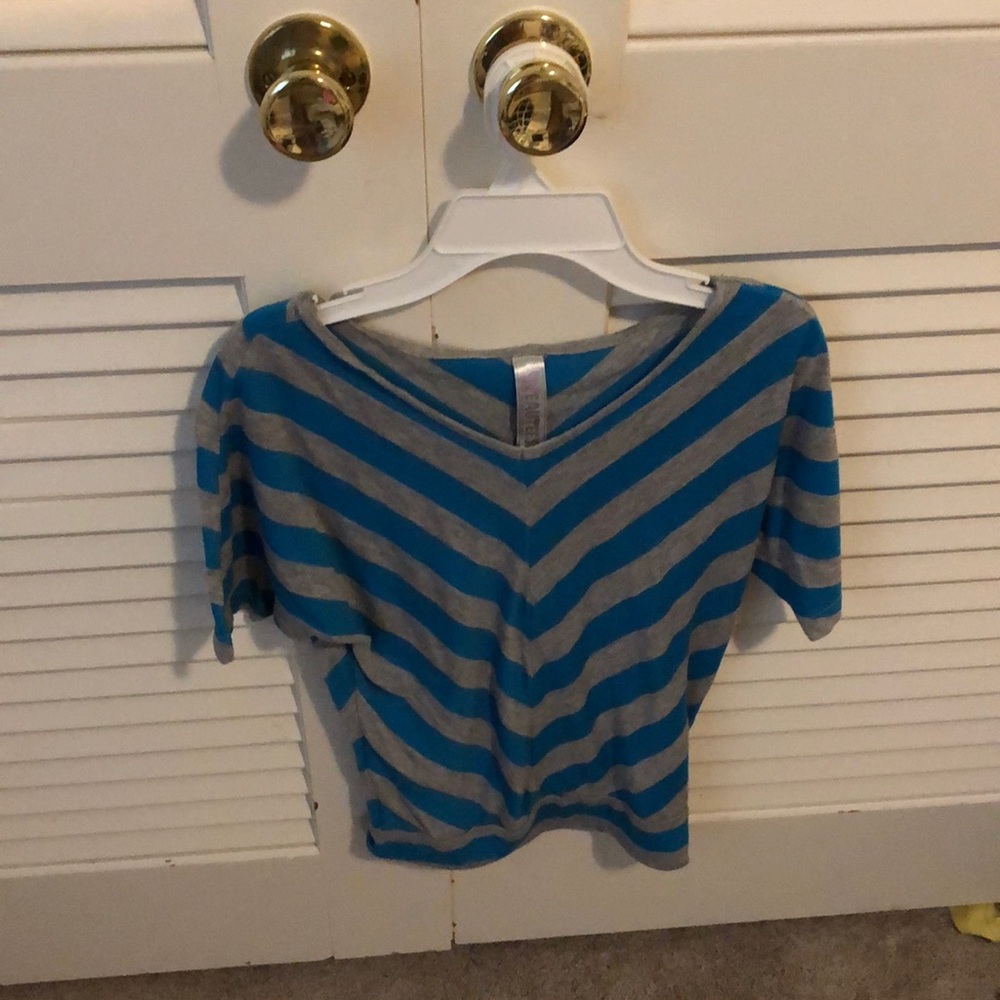 Cute top!